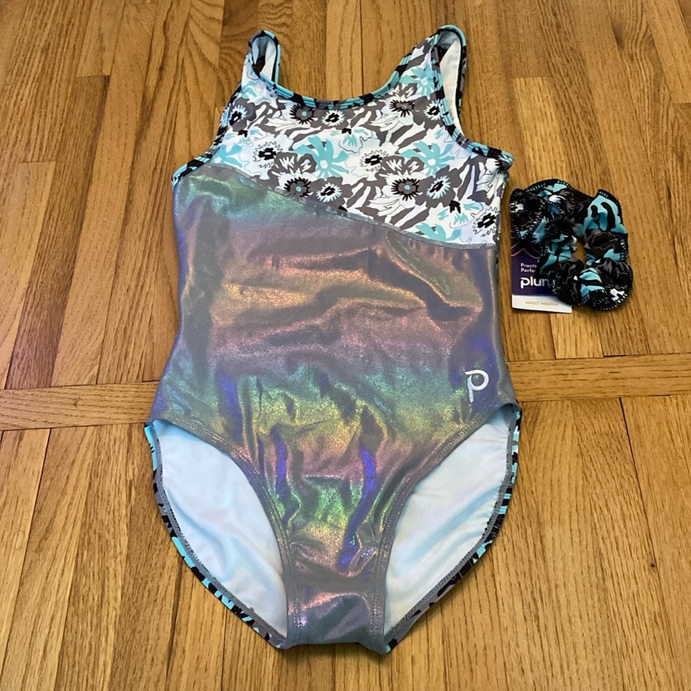 Plum Gymnastcs Dance Leo Leotard AM Medium NEW